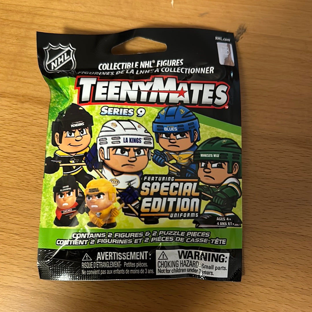 NHL Teeny Mates Basketball MiniFigs Series 9